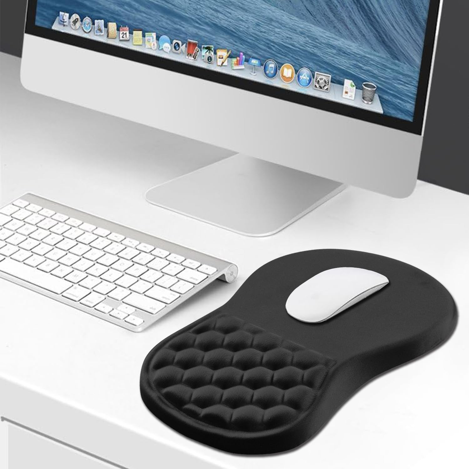 Ergonomic Mouse Pad Wrist Support, Wrist Rest Mousepad for Carpal Tunnel Pain Re