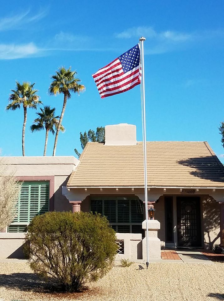 20' Delta SECTIONAL Residential Flagpole (Silver)