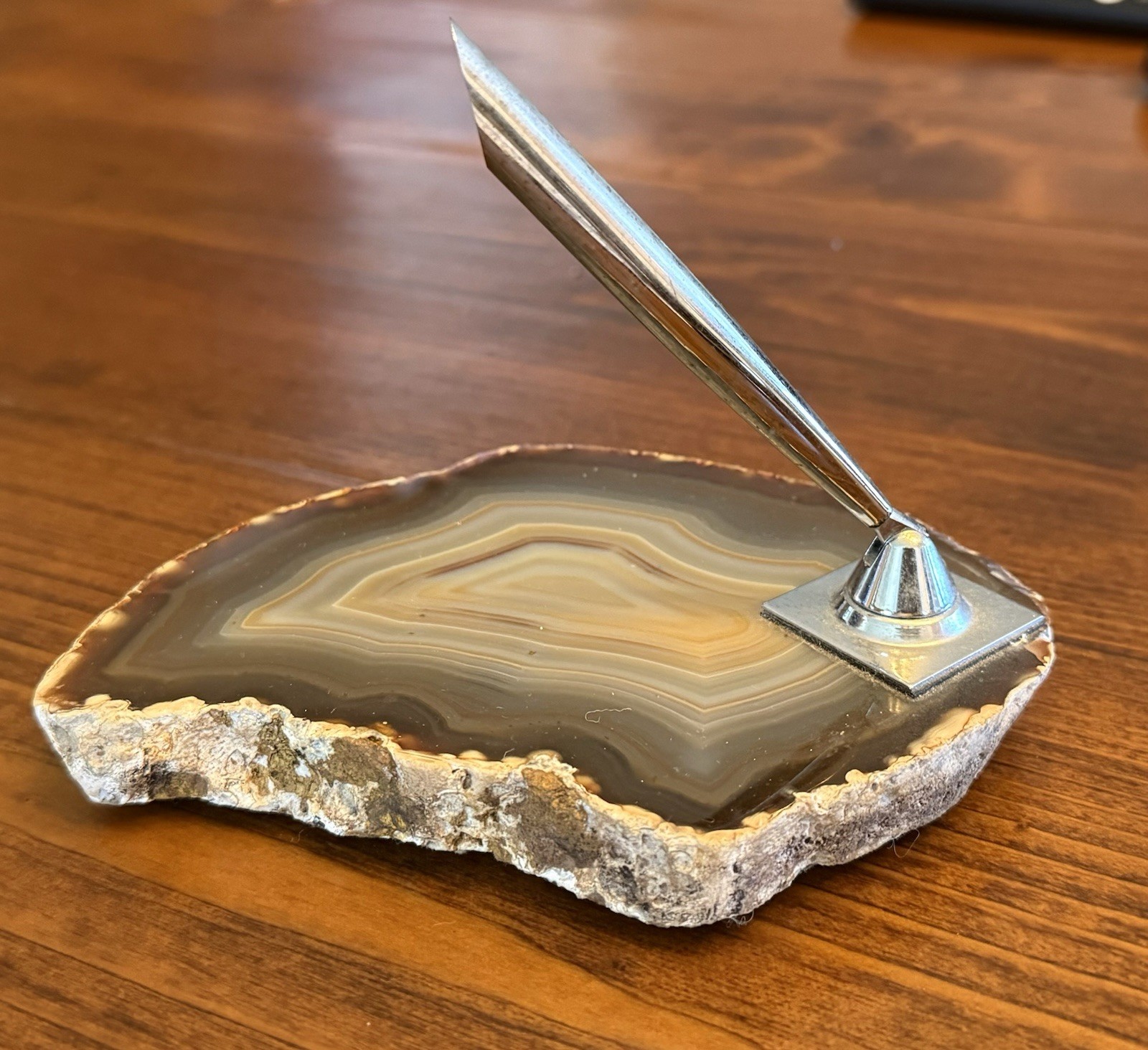 Vtg Polished Agate Slice W/Layers Desk Pen Holder W/Felt Bottom Rock Rimmed GC