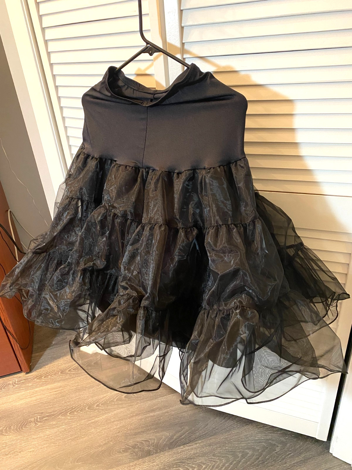 Crinoline petticoat for women. Size Small.