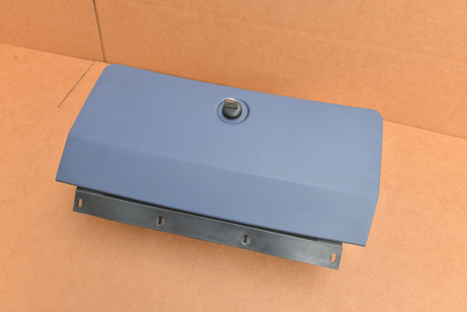 83 84 Chevrolet Monte Carlo SS El Camino 1983 1984 Cutlass Glove Box Medium Blue