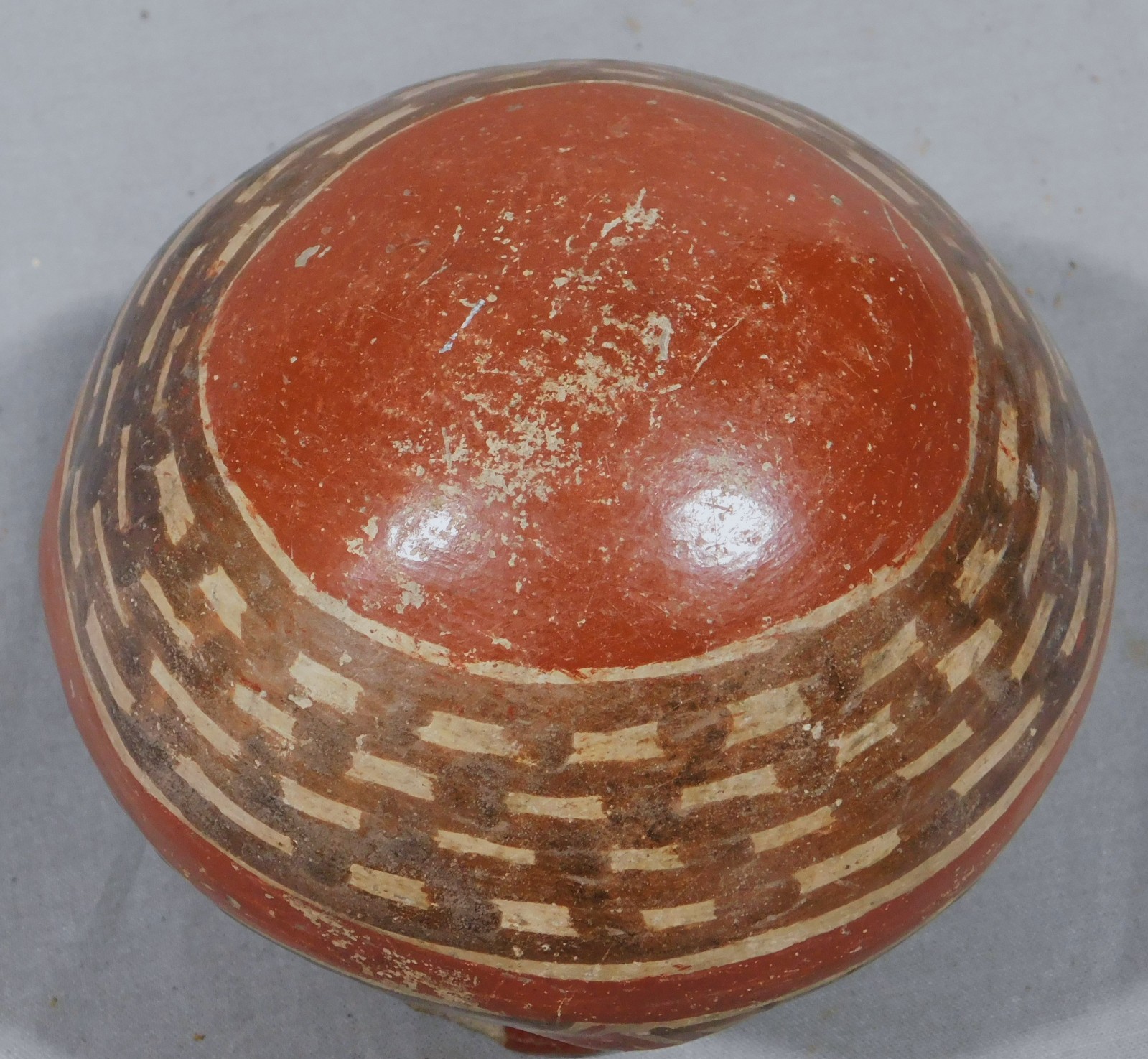 Pre-Columbian Inca slip decorated pot Inca Aribalo ca. 1438-1538 CE Peru Horizon