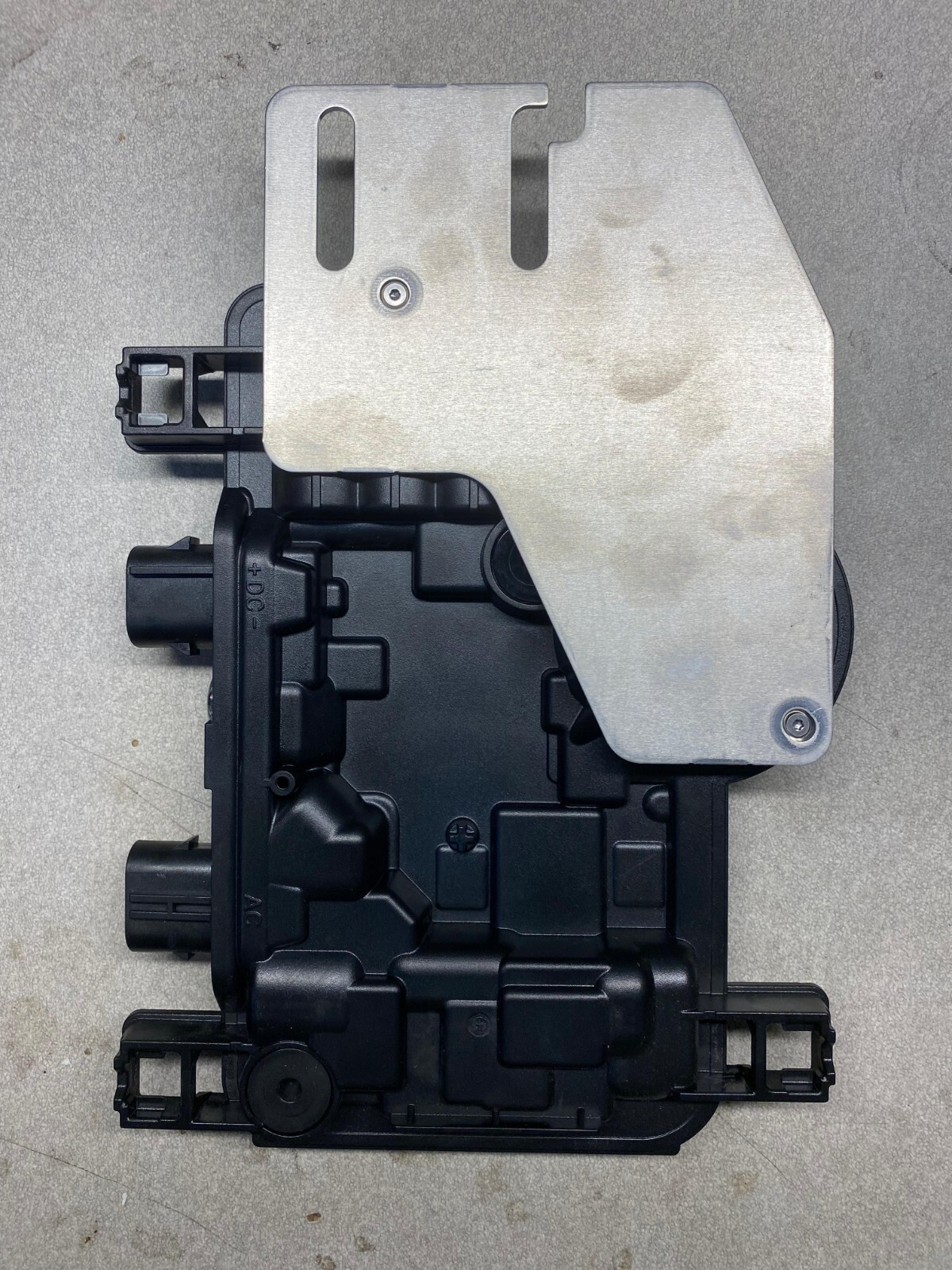 Enphase IQ7 A micro inverter with adapter MC4 Solar panel (IQ Cable DC AC)