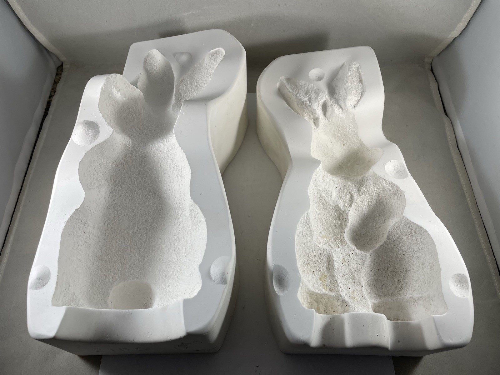 Nowell’s Inc 1996 Ceramic Slip Mold Bunny Rabbit NM-2105