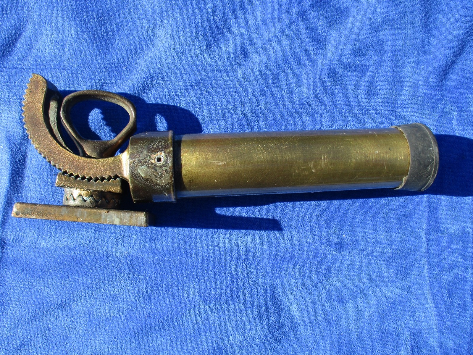 Pair of Bronze / Brass Outrigger Fishing Pole Holder Mounts