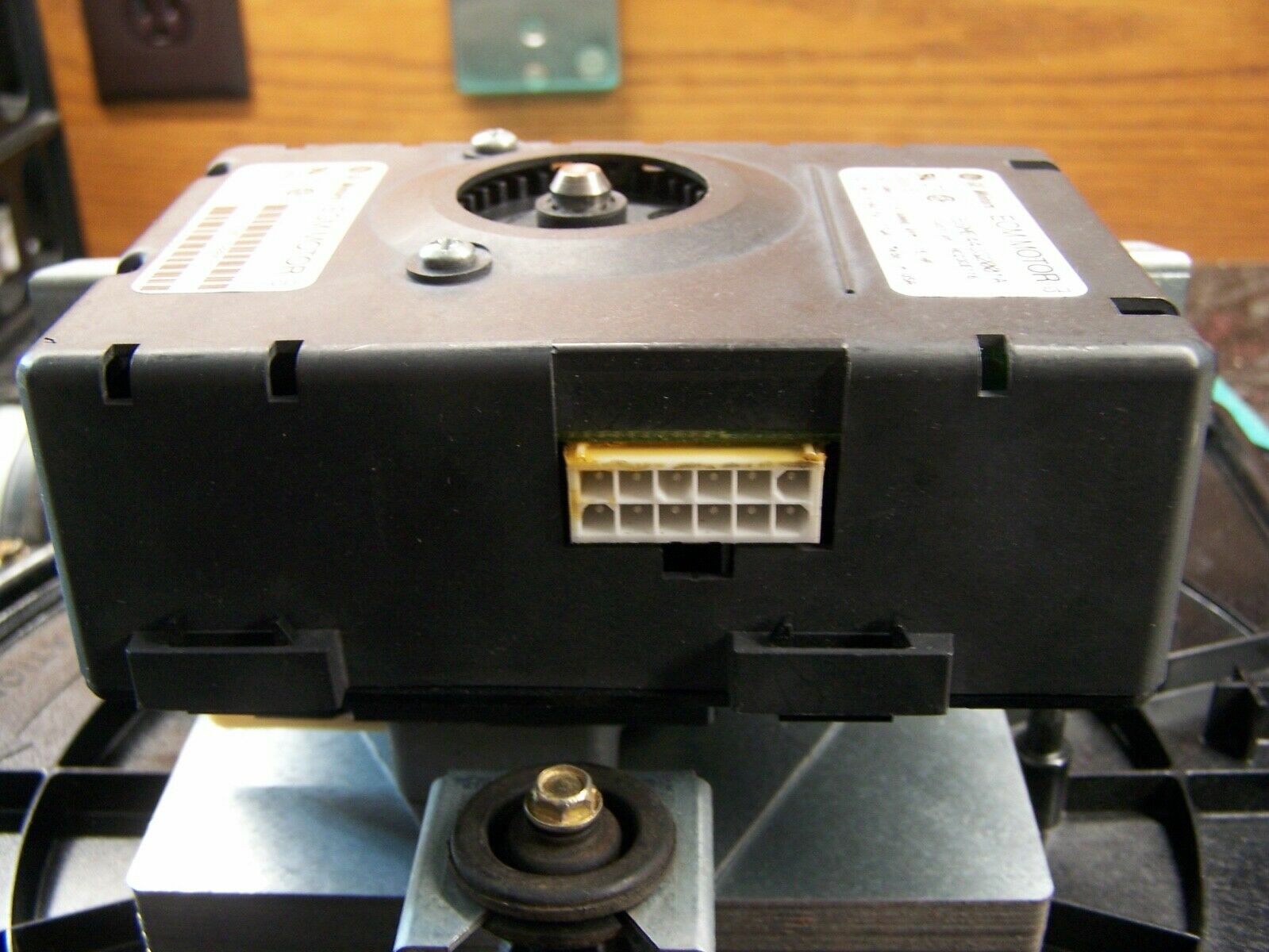 Carrier 324906-762 OEM Variable speed ECM inducer motor assembly HC23CE116