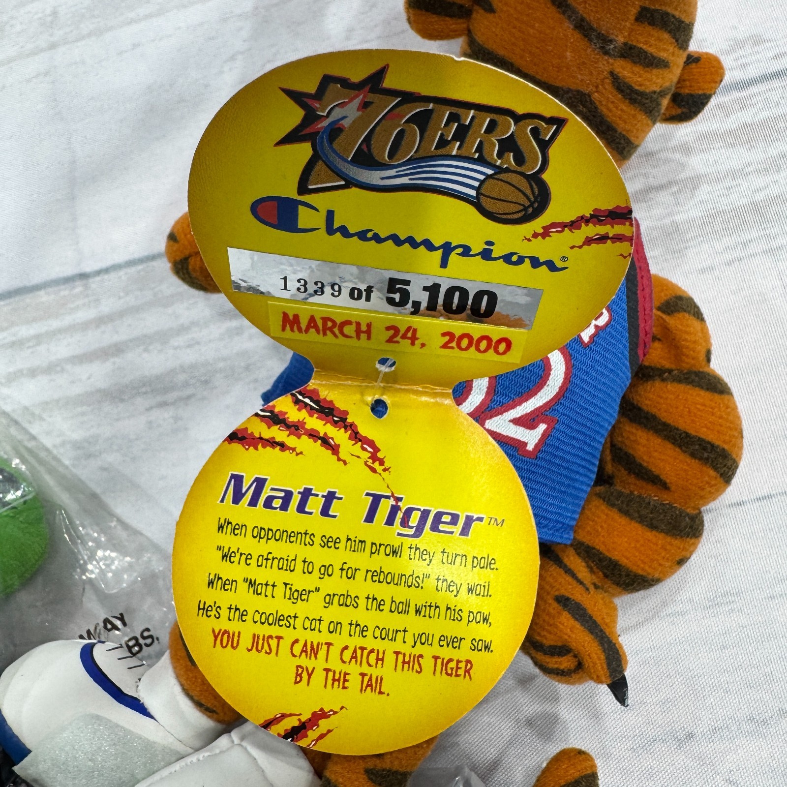 Alien Iverson Matt Tiger Geiger Meanie Champion 76ers Plush SGA 99 2000 Y2K NBA