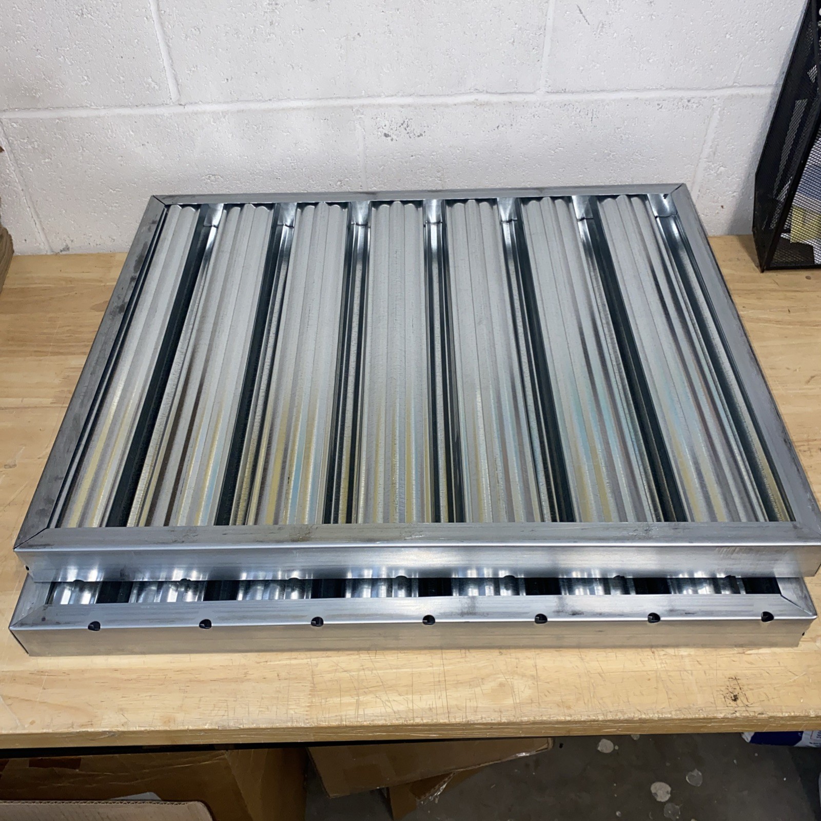 GRAINGER 4C883 PK 2 Grease Filter,20x25x2,Baffle 4C883 B1