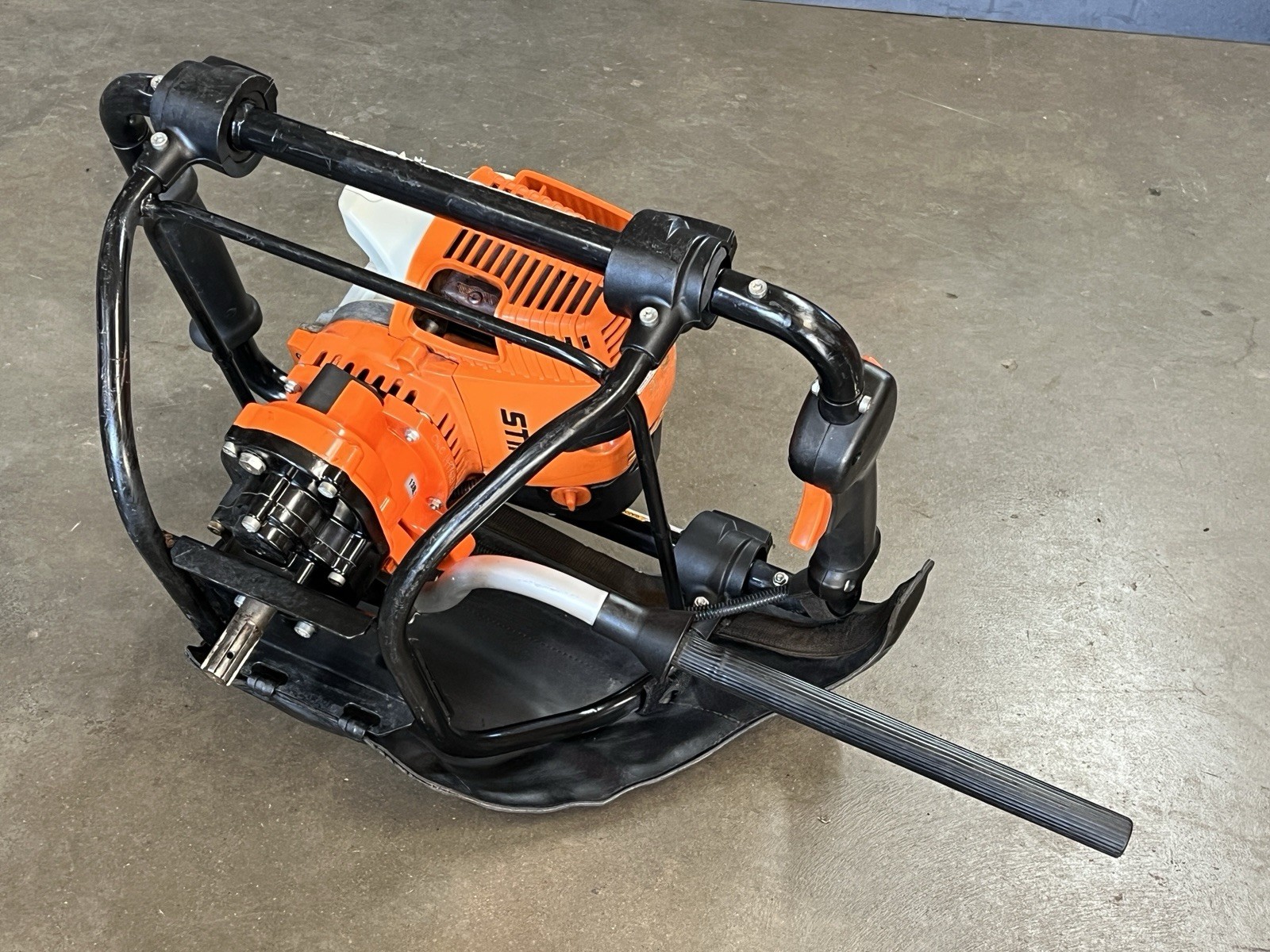 STIHL BT130 Gas Auger Post Hole Digger Earth Drill / 36cc Hardly Used Unit 👍💎