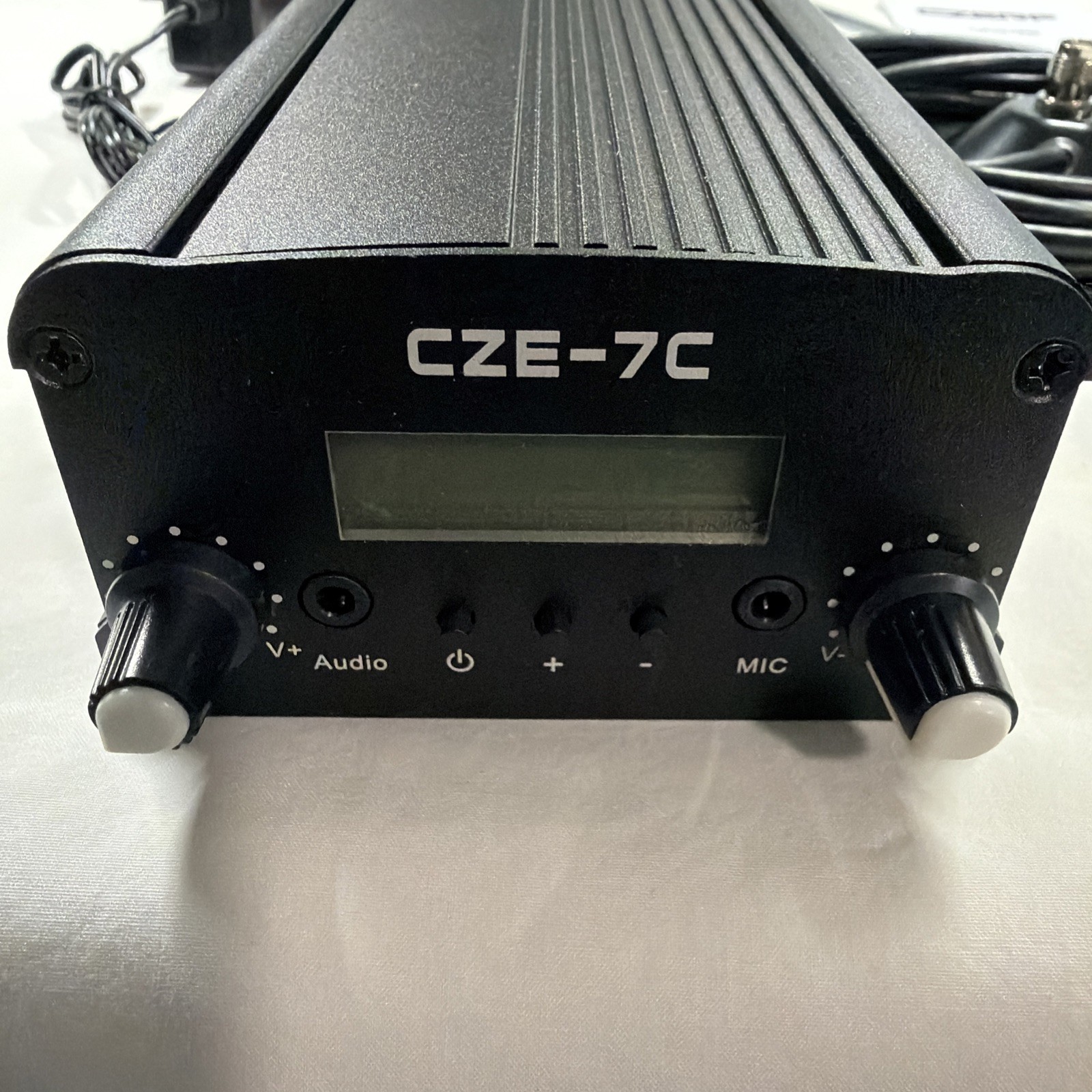 FM Transmitter 1000 Meter Long Range FM Stereo Broadcast For Church Parking Lot