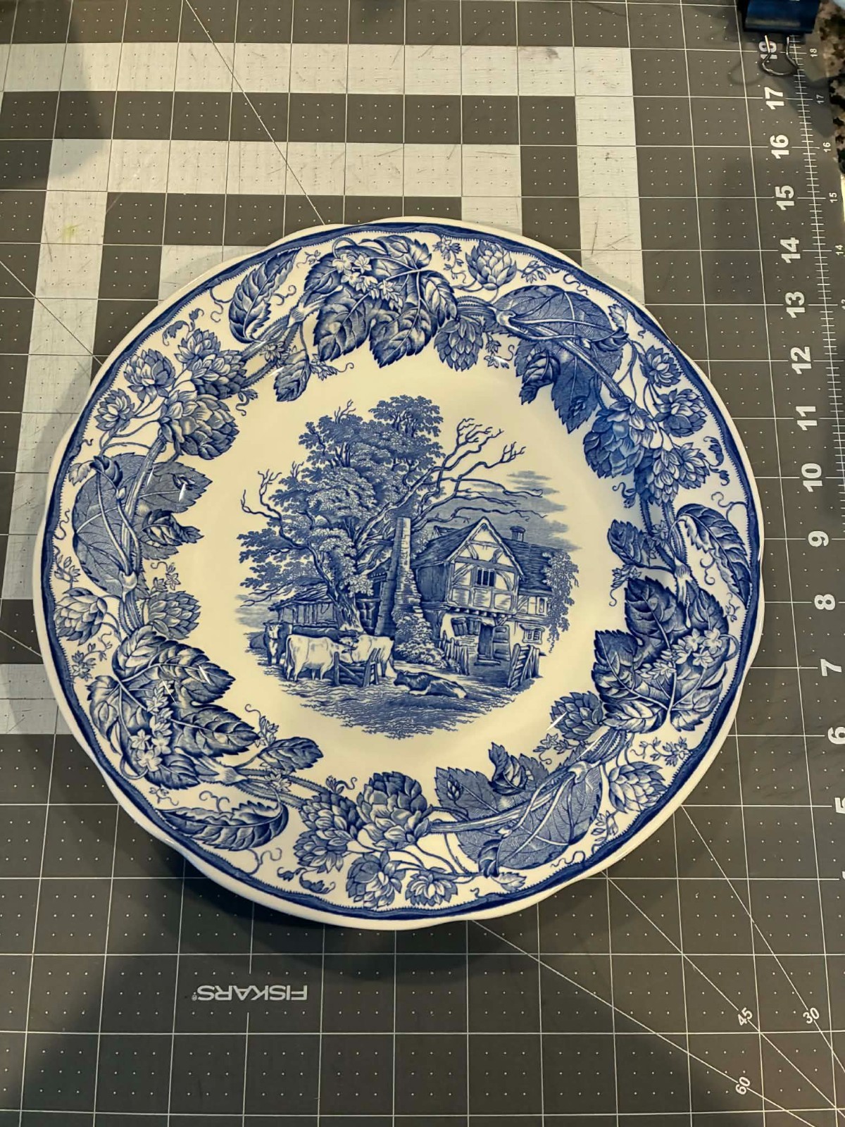 Spode Blue Room Georgian Collection Plates Made in England Mint