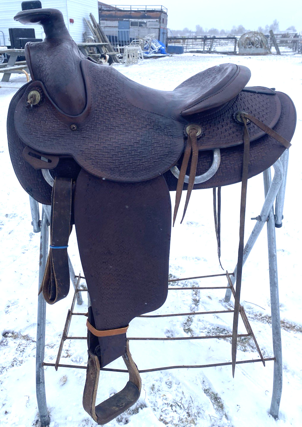 Antique/Vintage 14.5" Texas Tanning / TexTan slick seat roping saddle