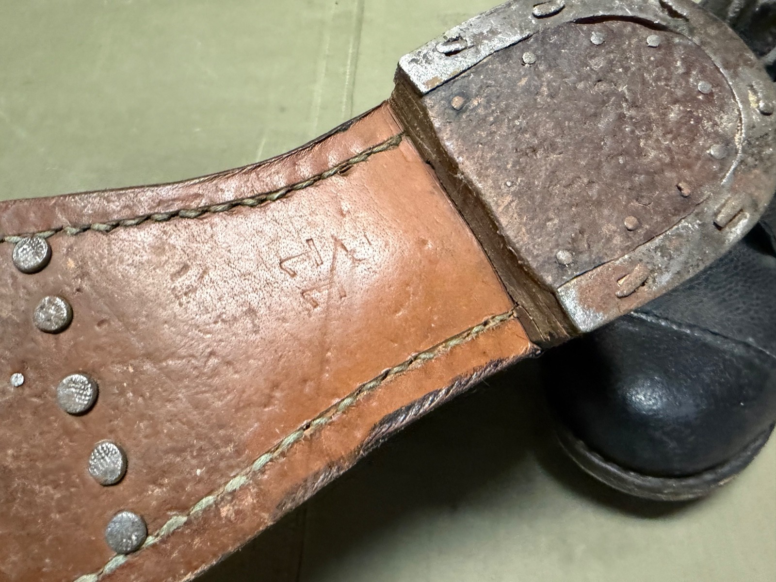 WWII BRITISH CANADIAN COMMON WEALTH COMBAT FIELD LOW BOOTS- SIZE 11