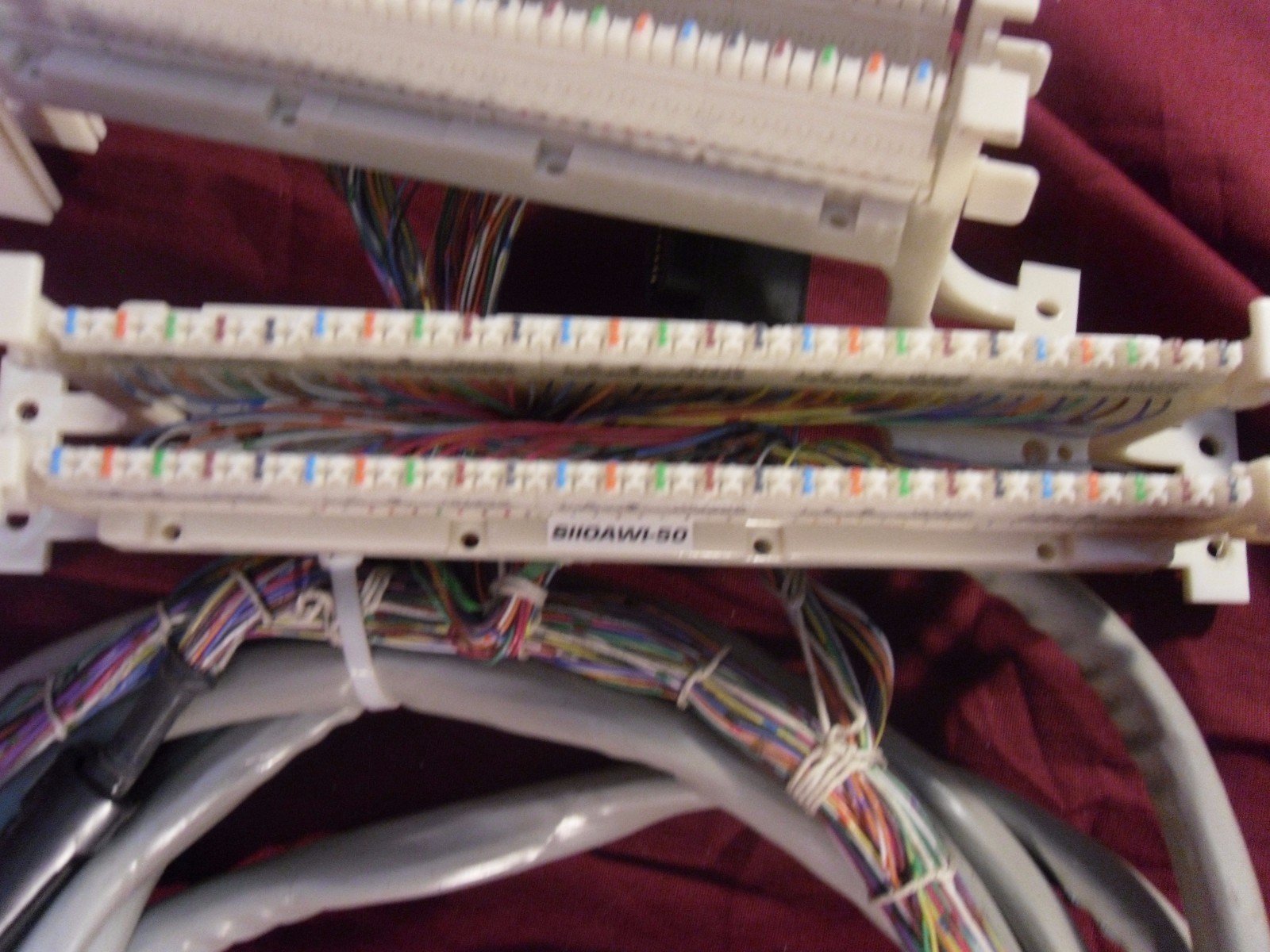 Adtran 3125000 Server Cables Used Gray 100/24 AWG T0024HO Prestolite 14003