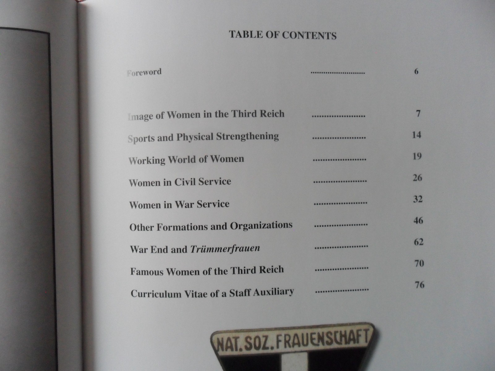 WWII German Women, Helferin Rot Kreuz womens organizations hard cover book.