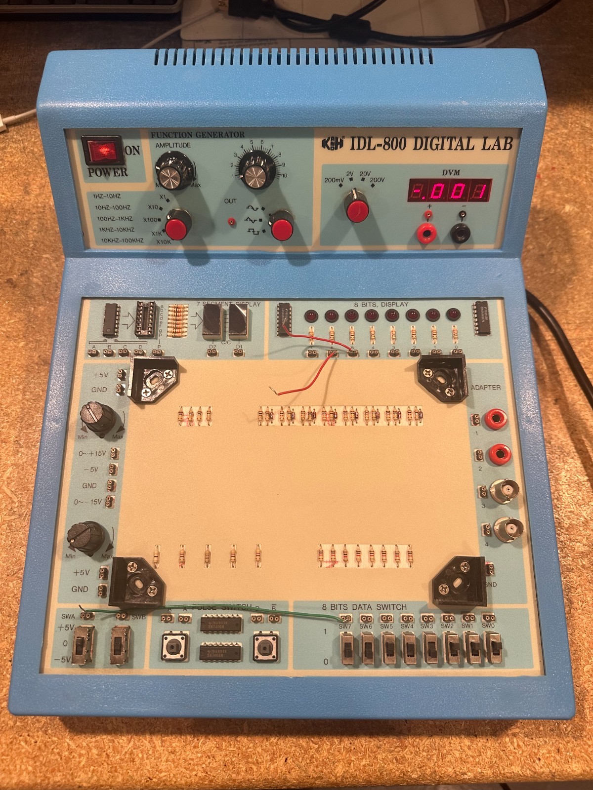 K&H Digital Logic Lab IDL-800 Function Generator Digital Electronics Trainer
