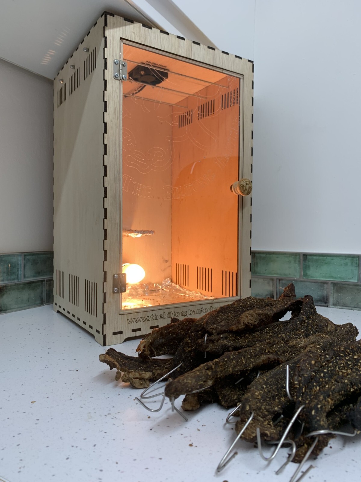 Biltong Box, Fan & Lamp Edition, Family Biltong / Droewors Maker, Dehydrator