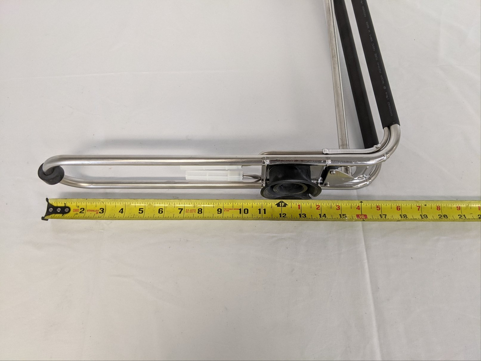 *Broken Tab* Freightliner 13/23 Gal DEF Tank Header - P/N 04-30798-000