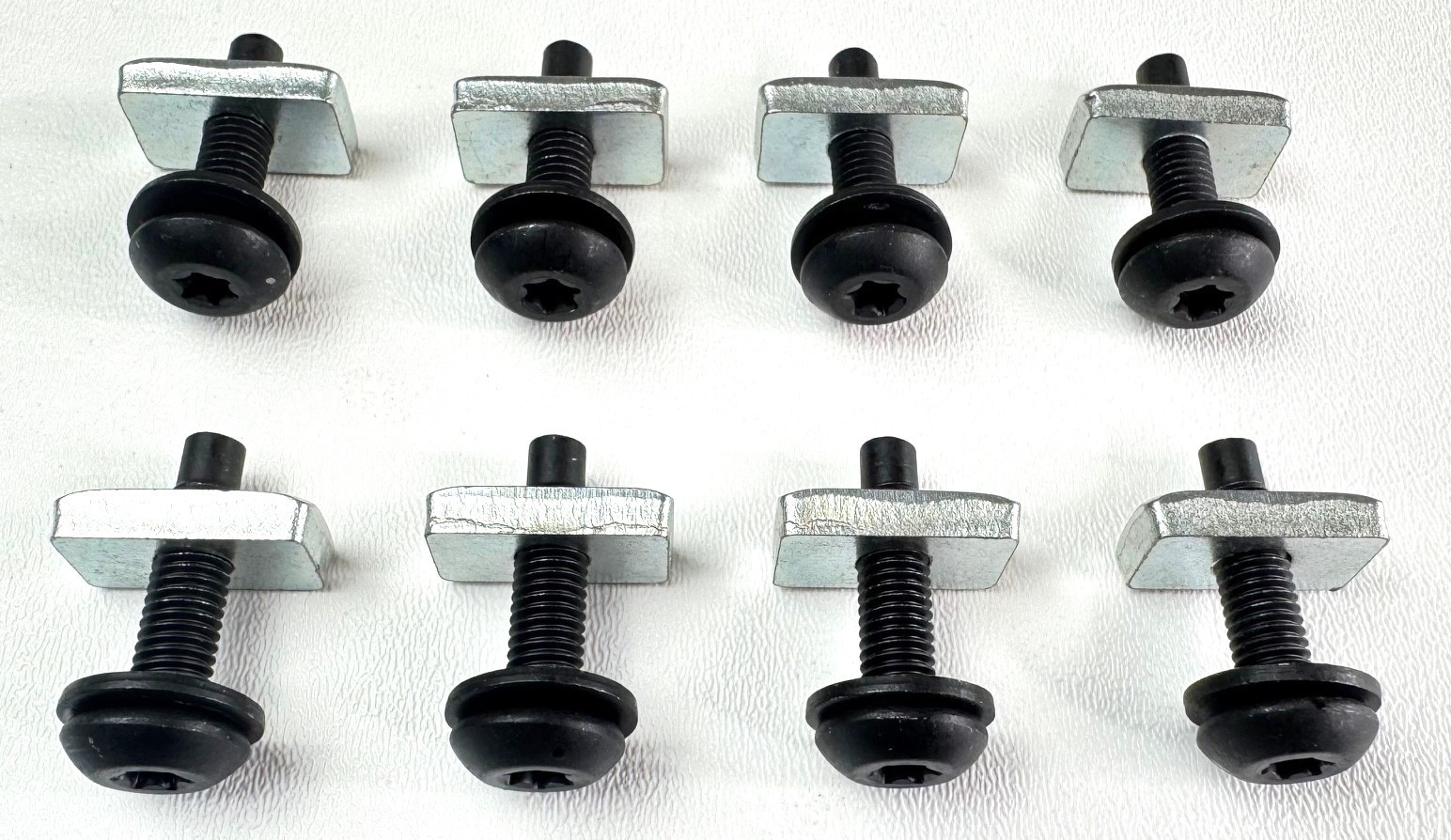 1987-1995 Jeep Wrangler Hard Top Torx Screw & Nut Kit / 8 Torx Screws & 8 Nuts