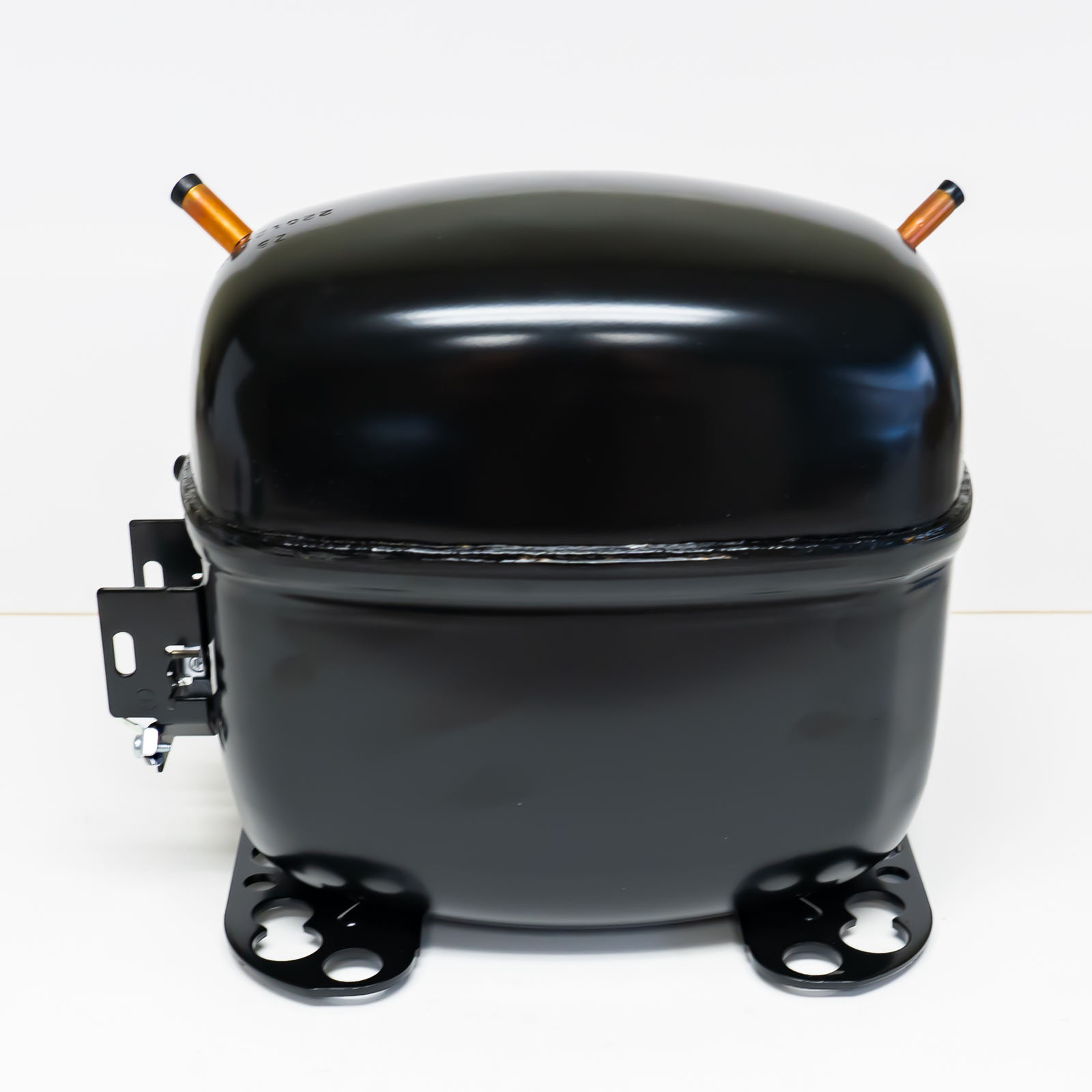 SC15G R134a Refrigeration Compressor 1/2 HP 5606 BTU HBP 115V for True 842509