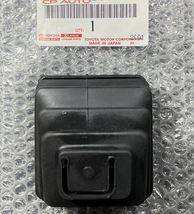 79 - 95 TOYOTA PICKUP CLUTCH FORK LEVER DUST PROOF BOOT COVER OEM NEW