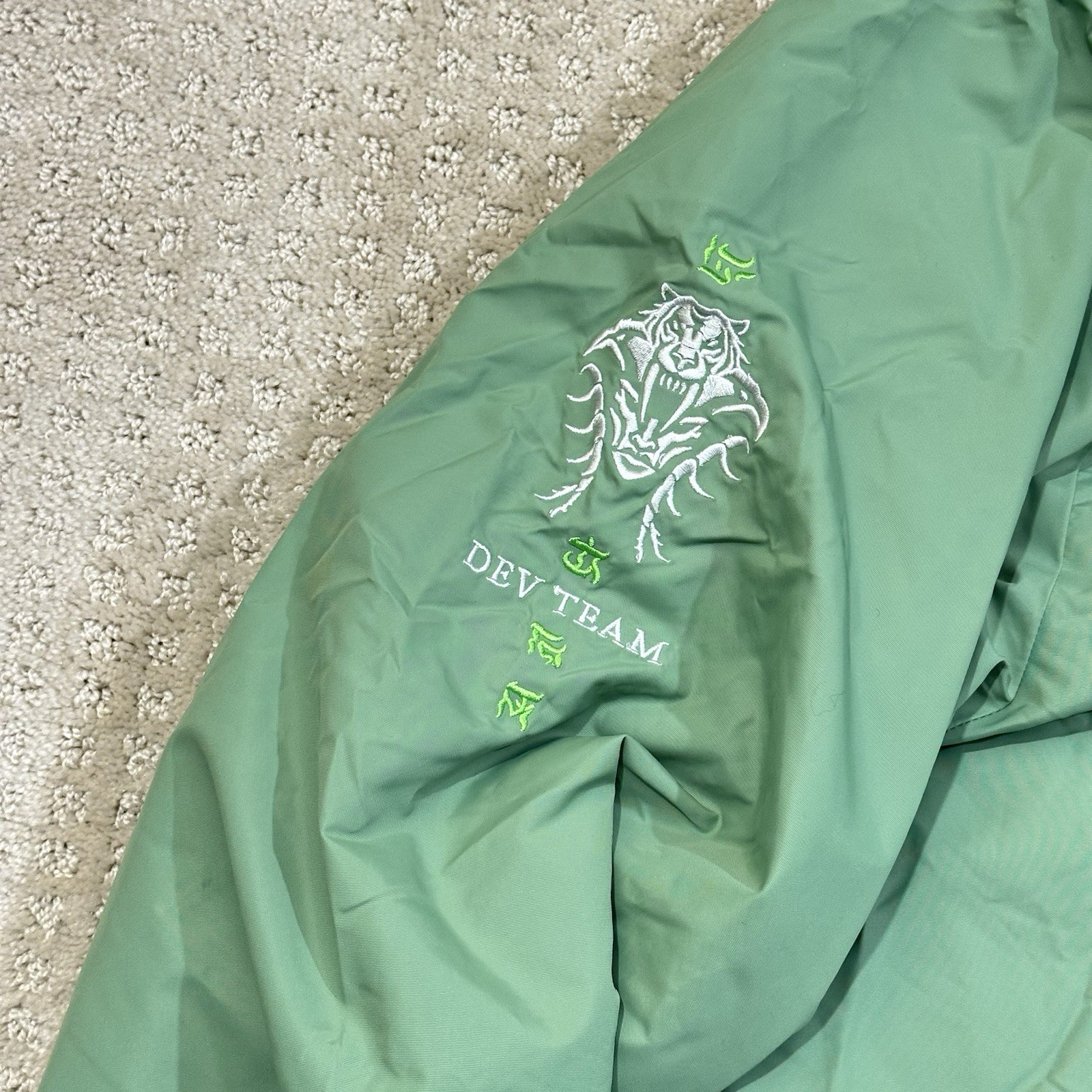 Diablo IV 4 Dev Team Jacket XXL Vessel of Hatred Blizzard EMPLOYEE EXCLUSIVE 2XL