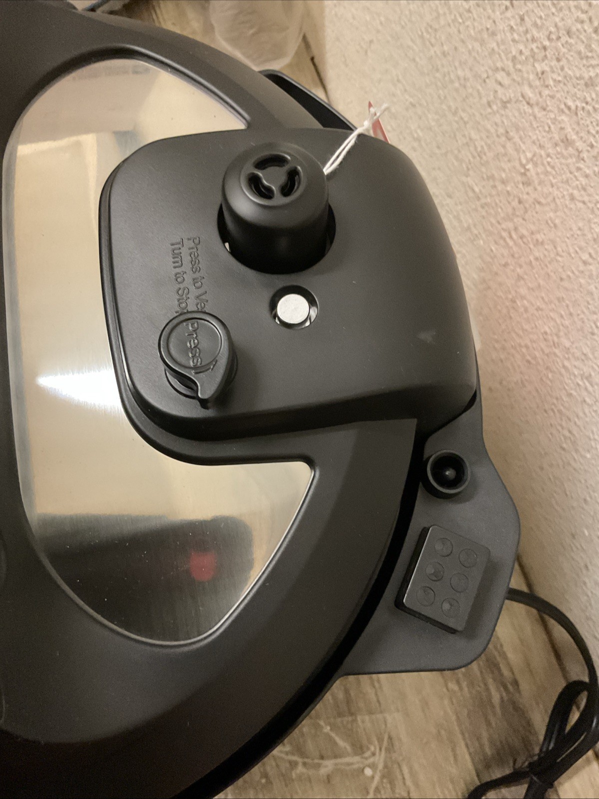 🏯 Instant Pot Electric Pressure Cooker 8 Qt ( 1500 W)🆕AS SHOWN