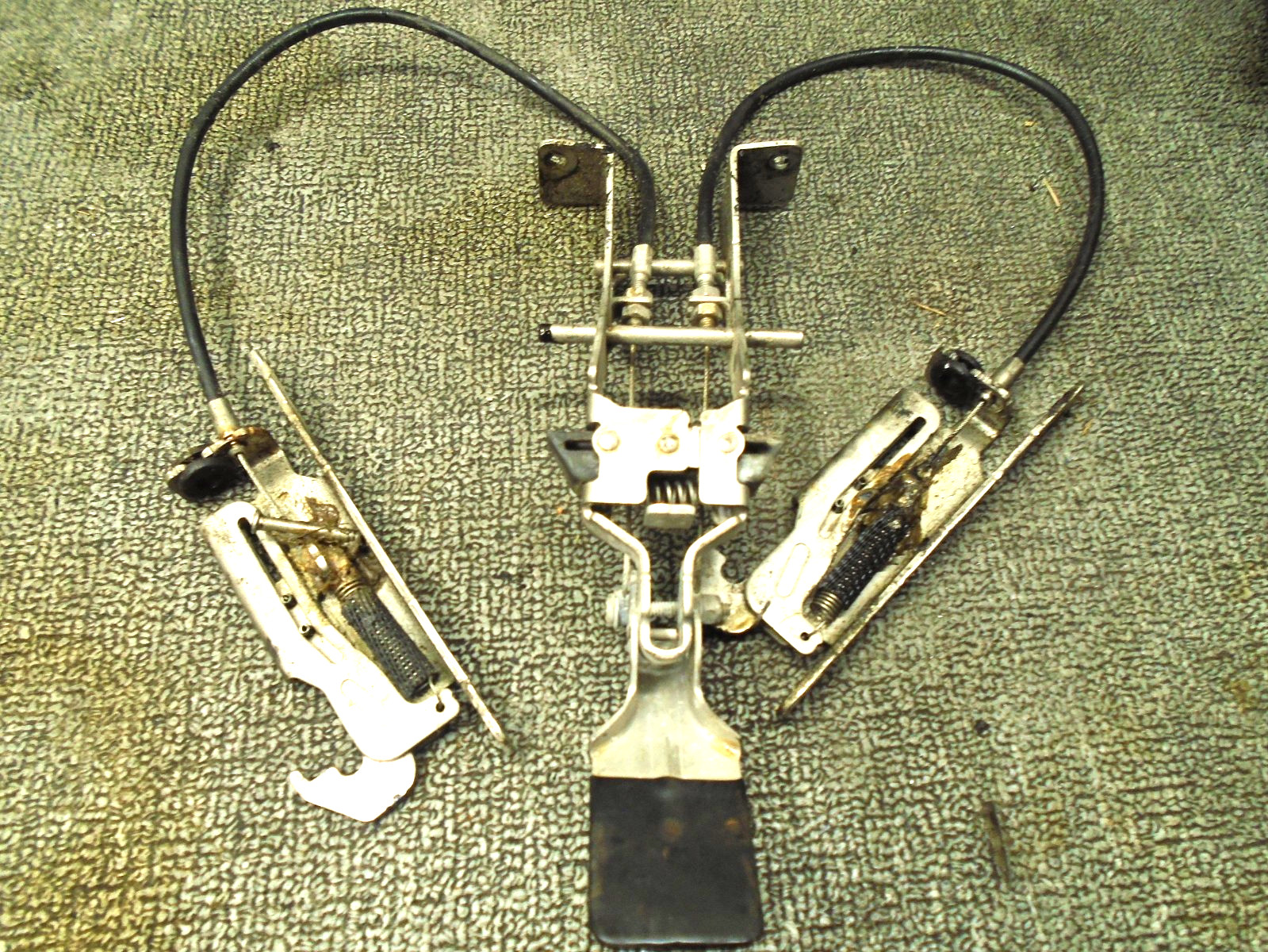 FRONT & SIDE LATCH ASSY 892062T02 MERCURY VERADO OUTBOARD 200-400 HP #4