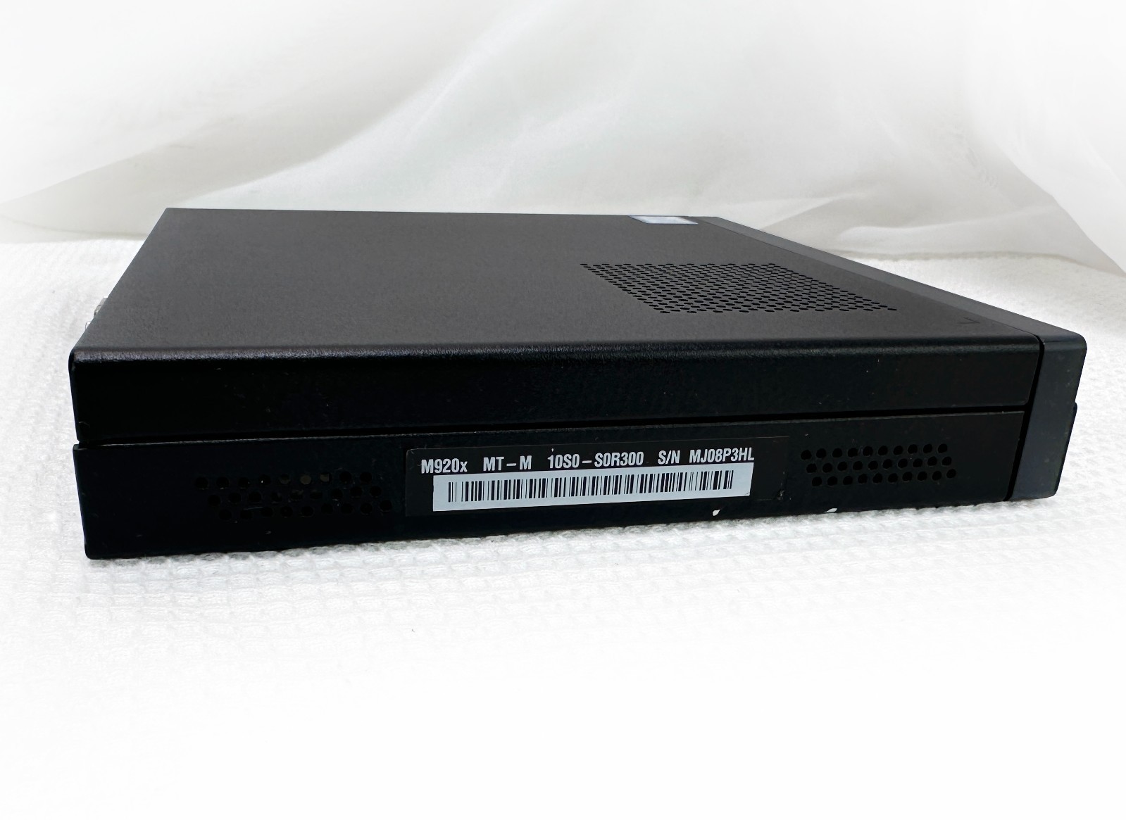 Lenovo ThinkCentre M920x Tiny i5-8500 32GB Ram NEW 1TB NVME WIN 11 PRO Desktop