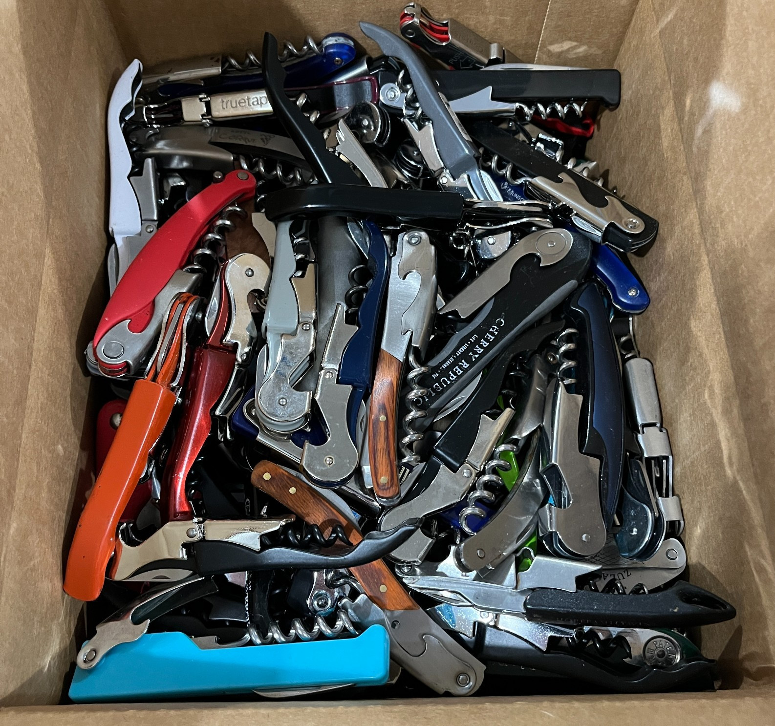 Lot of 120+ Mixed Corkscrews Wine Openers TSA Confiscated
