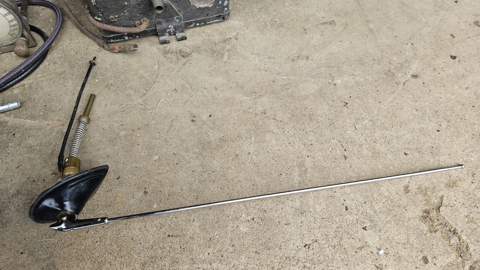 Original 1937 Ford AM Radio Box Controls Dials Repro Antenna Standard Deluxe 37