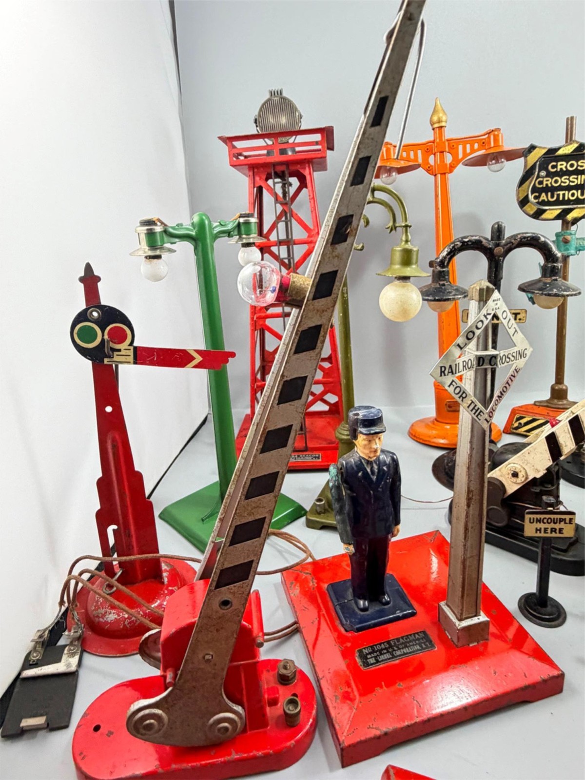 Assorted Lot of 33 O Gauge Lamp Posts Railroad Crossing Gate Bumper Etc.. AS IS