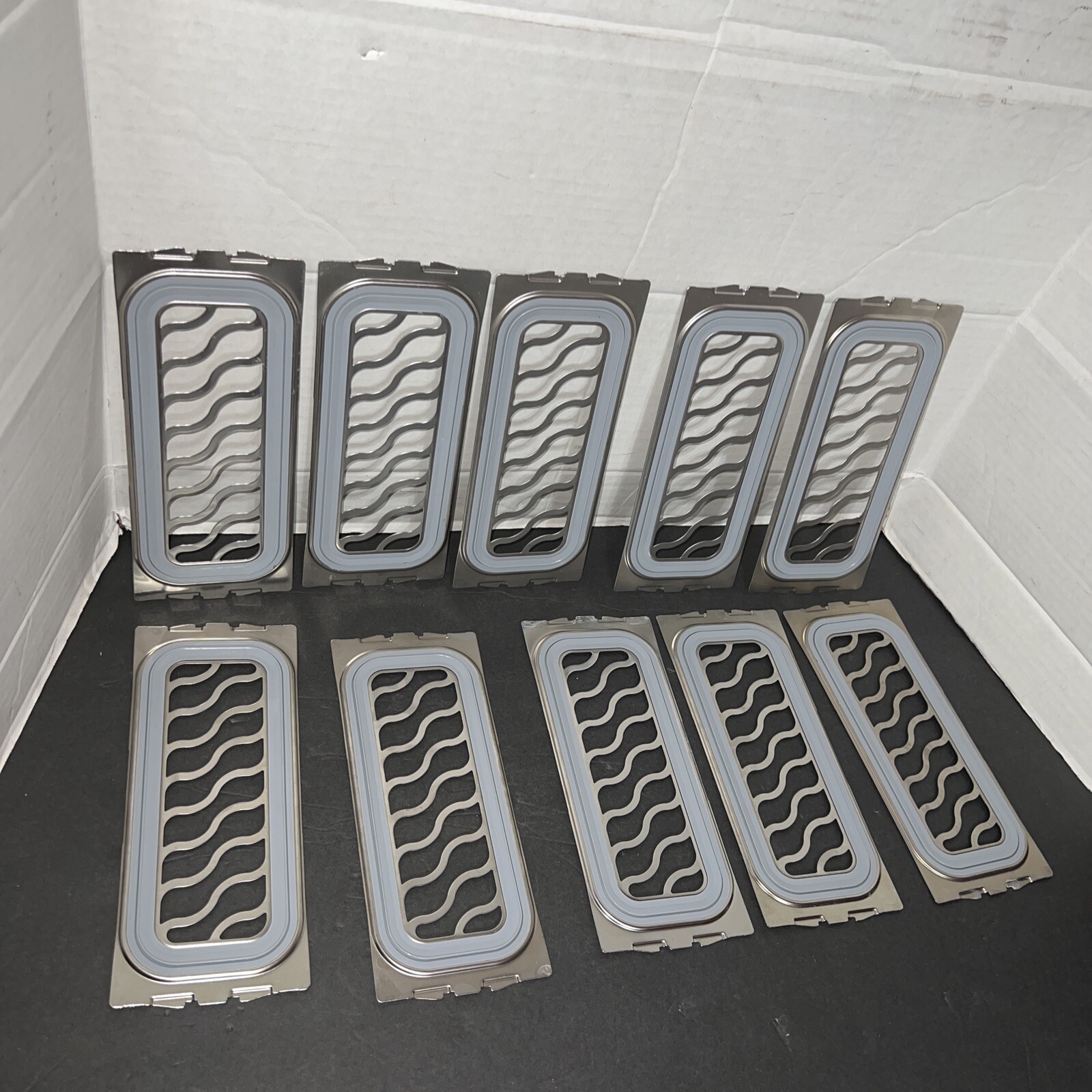 Lots of 10 Aesculap Universal Filter Retention Plate Sterilization Case JK098