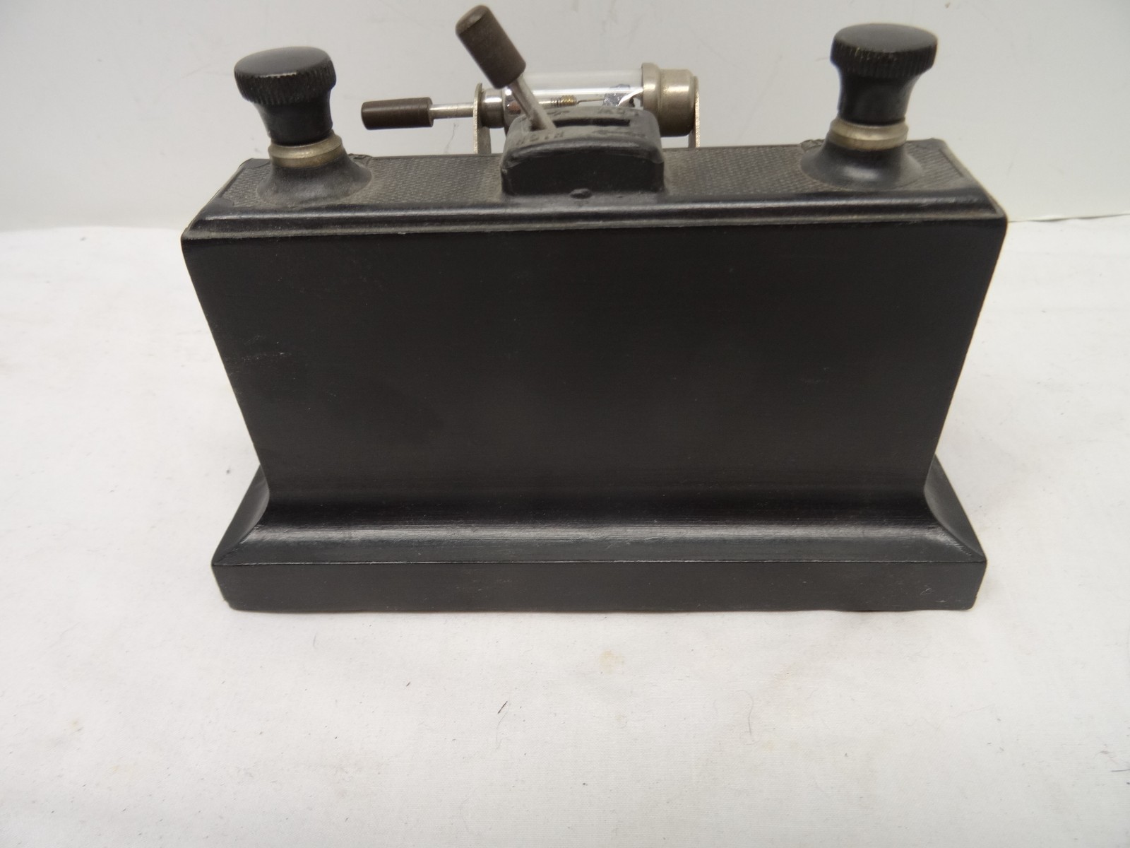 Brownie Wireless Company Model 3 crystal radio receiver