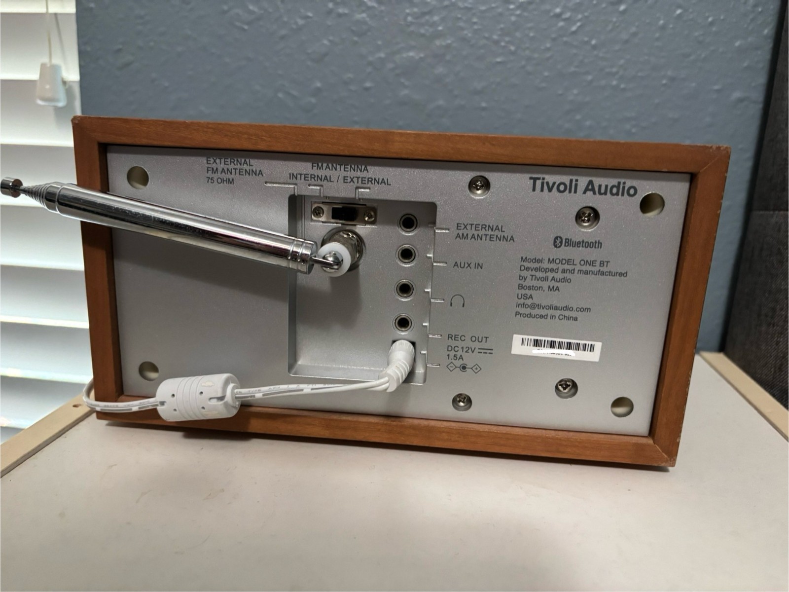 Tivoli Audio - Model One BT - Bluetooth AM/FM Radio