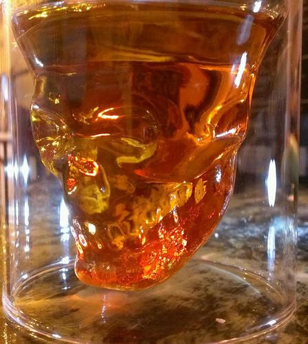 Set of 12 - Skull Head Shot Glasse Crystal Clear Skull Whisky Vodka shot glass
