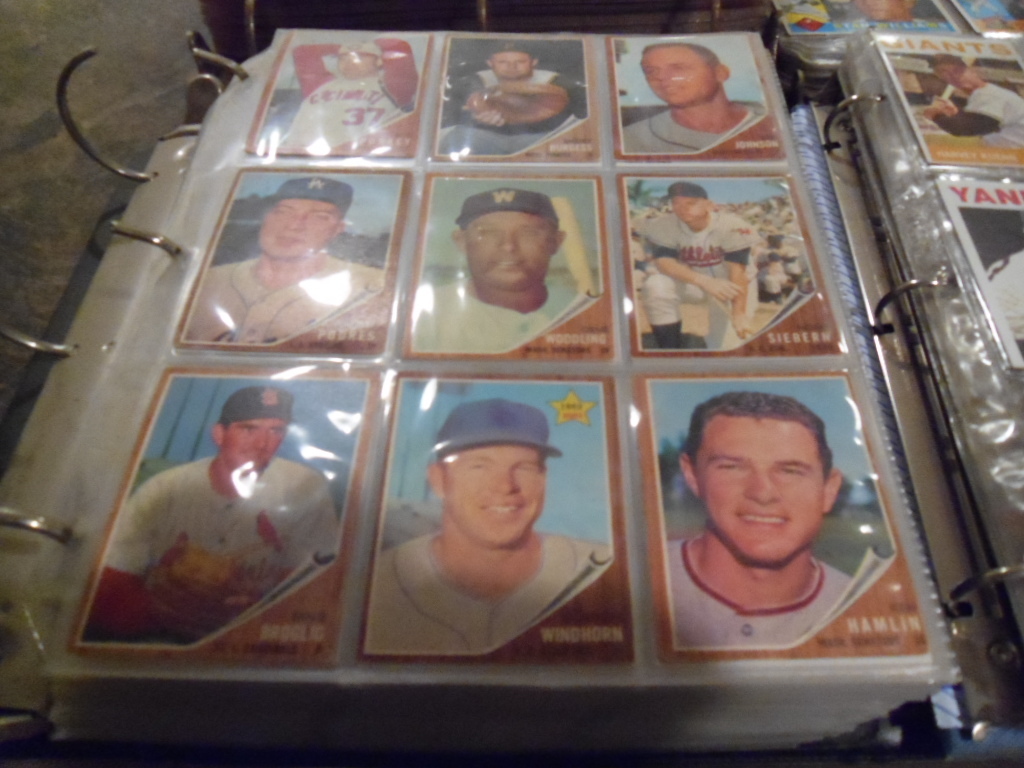 Liquidating Incredible Estate Find Of Vintage Sports Cards Plus Unopened Packs
