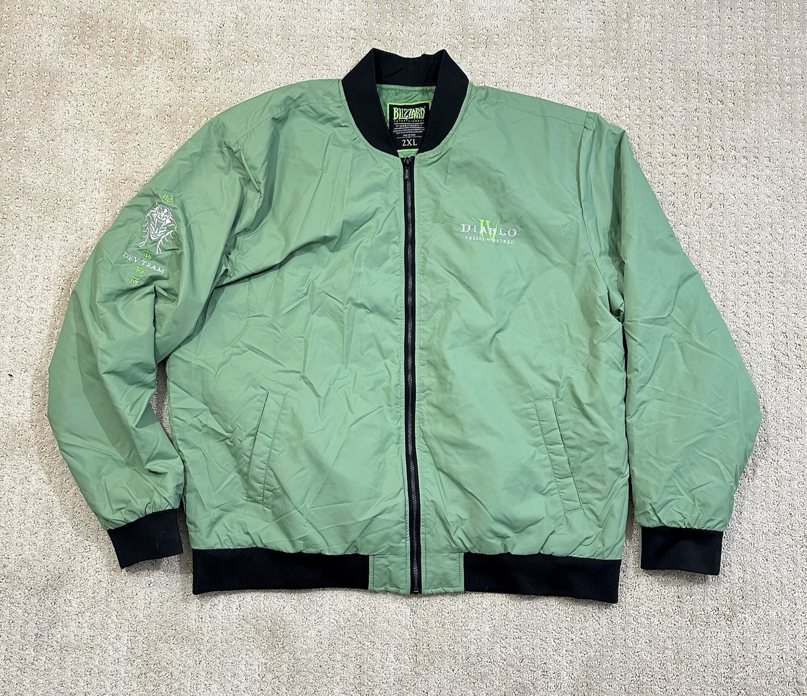 Diablo IV 4 Dev Team Jacket XXL Vessel of Hatred Blizzard EMPLOYEE EXCLUSIVE 2XL