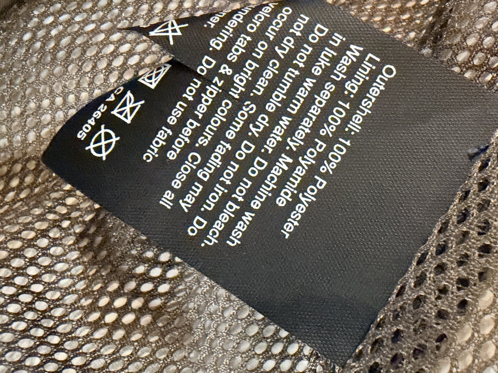 Helly Hansen Shell Rain Jacket Brown w/ Pink Feather Detail Youth Sz L Women’s S