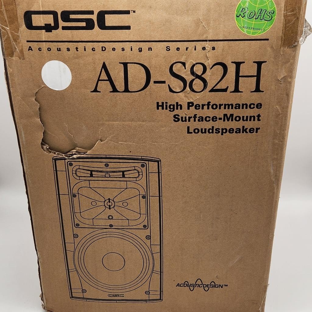 QSC AD-S82H 8" 400W Two-Way Multi-Use Loudspeaker White OPEN PACKAGE