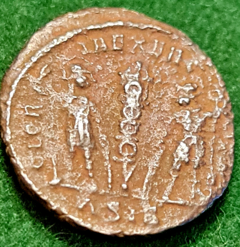 Roman Bronze 3rd-4th Century, Constantine Period AE3/4 (12 in lot)