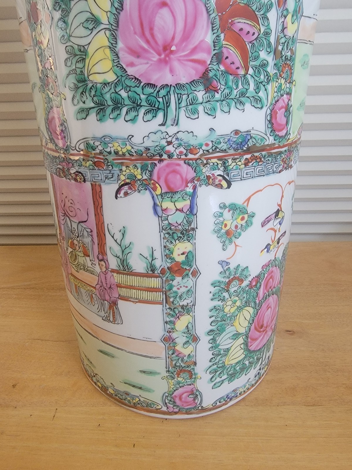 Vintage Porcelain Asian Umbrella Stand Pot Hand Painted 18 3/8" x 8 1/8"