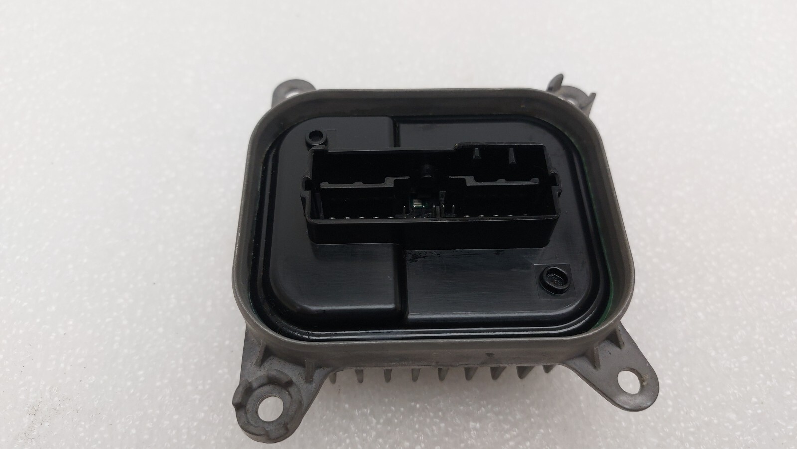 2018-2023 Tesla Model 3 LED Headlight Ballast Control Module P1532925-09-E OEM