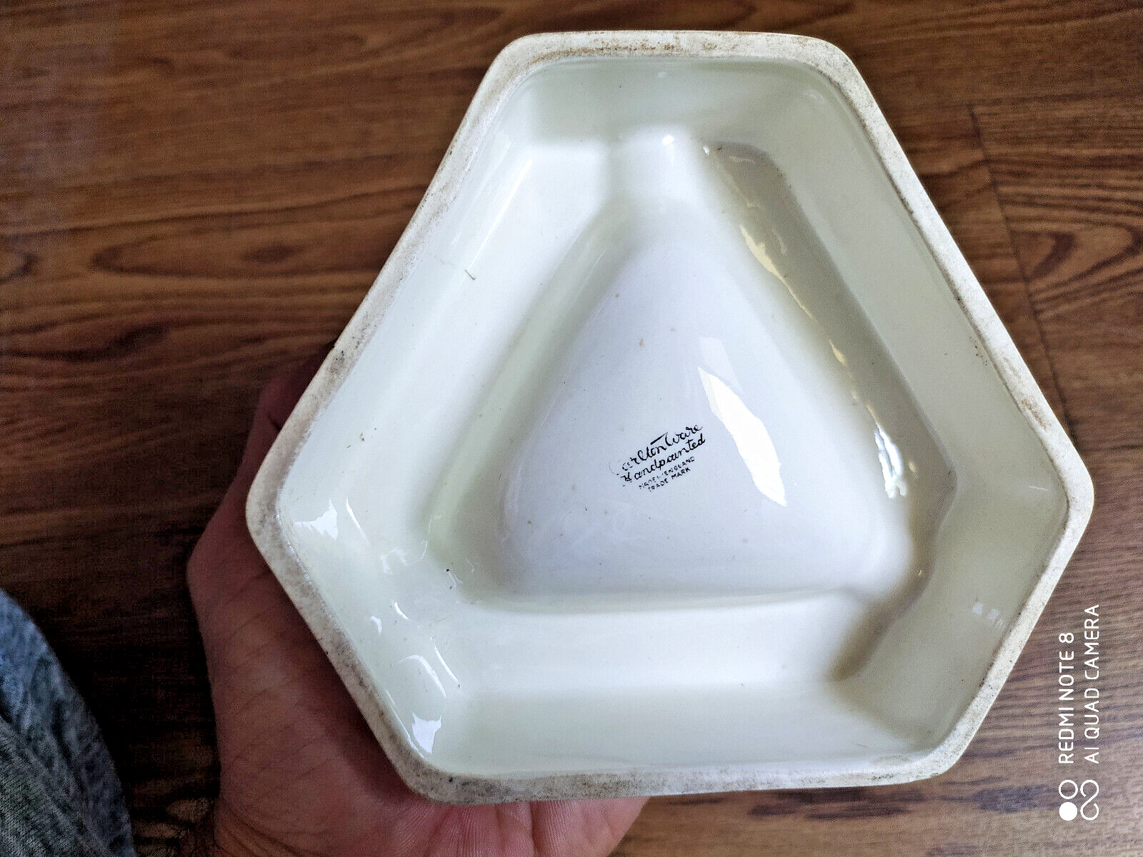 Rare vintage GORDON'S DRY GIN advertising ashtray of 70's made in England.