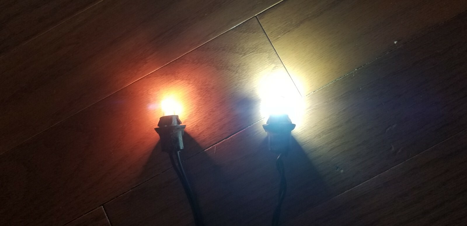 2 Super bright rear tail light bulbs for Polaris Snowmobile; others 4030045 bulb