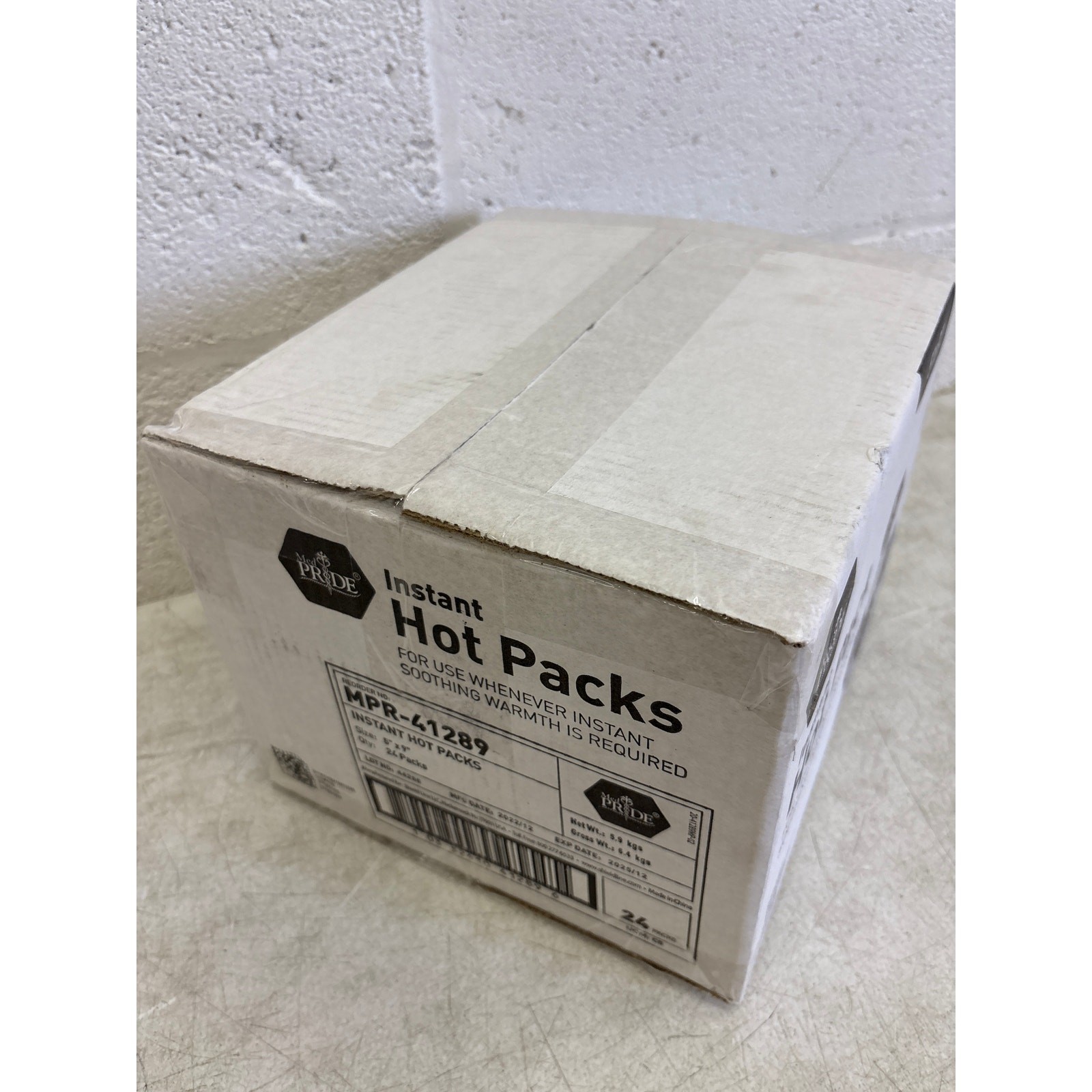 24-Pack MED PRIDE Instant Hot Packs Disposable, Pain Relief, Instantly, 5"x9"