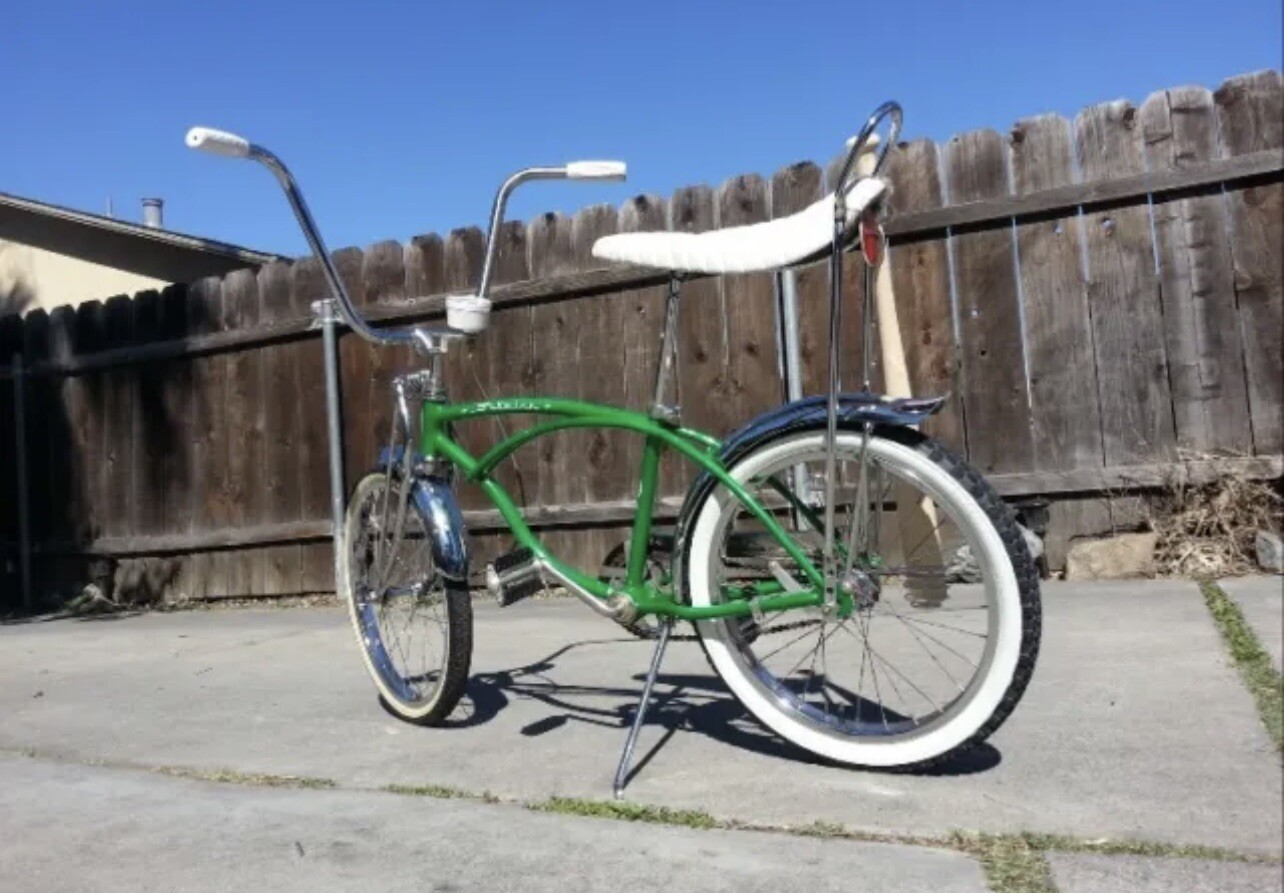 Schwinn Stingray Baseball Bat holder Muscle bike Fit 12”-26”