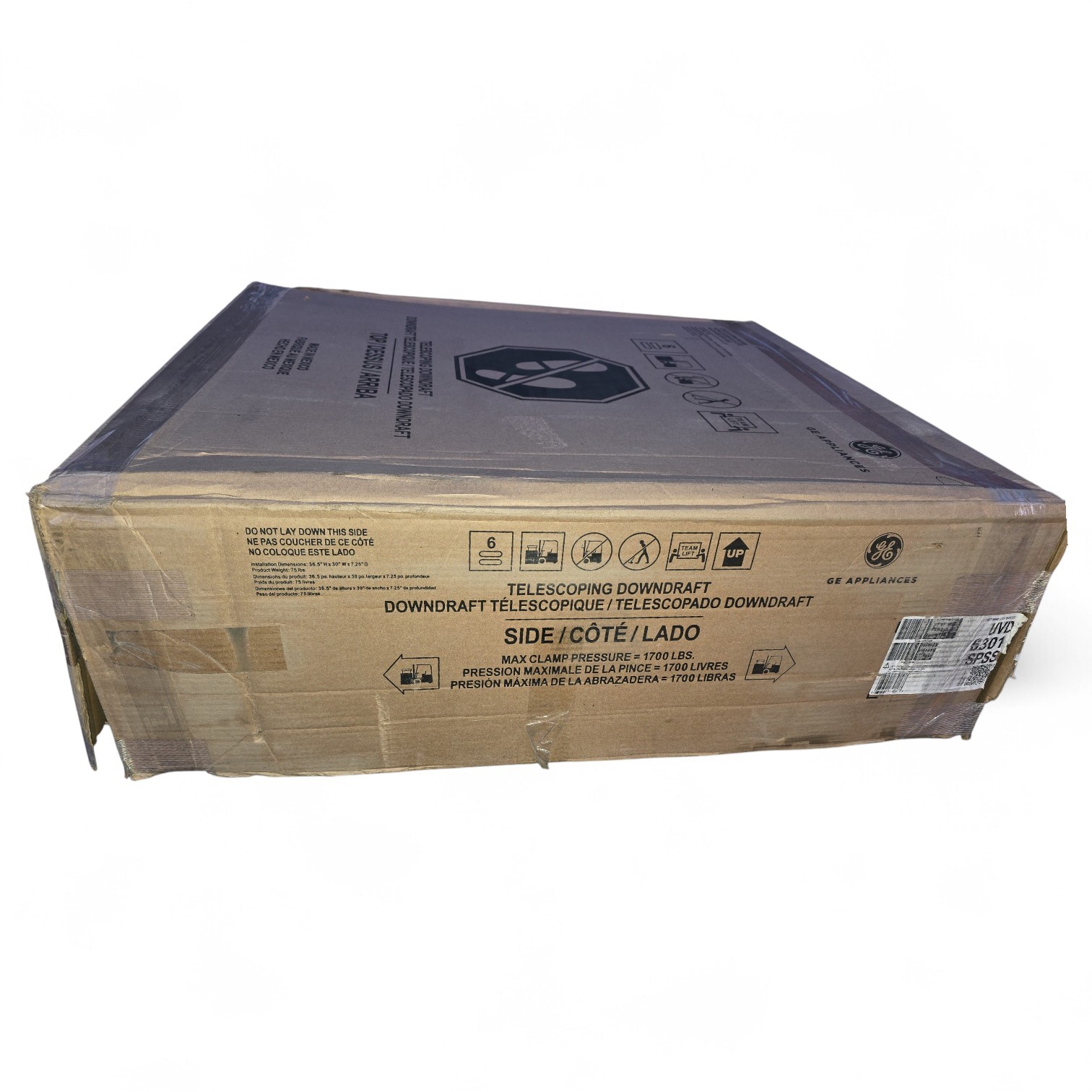 GE 36 in. Telescopic Downdraft System in Stainless Steel And Black UVD6361SPSS