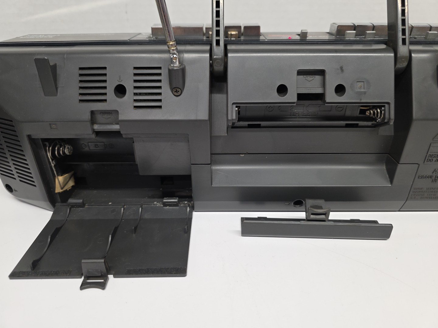 Sony CFS-W501 Soundrider AM FM Dual Cassette Player Only Side B/ Radio Working