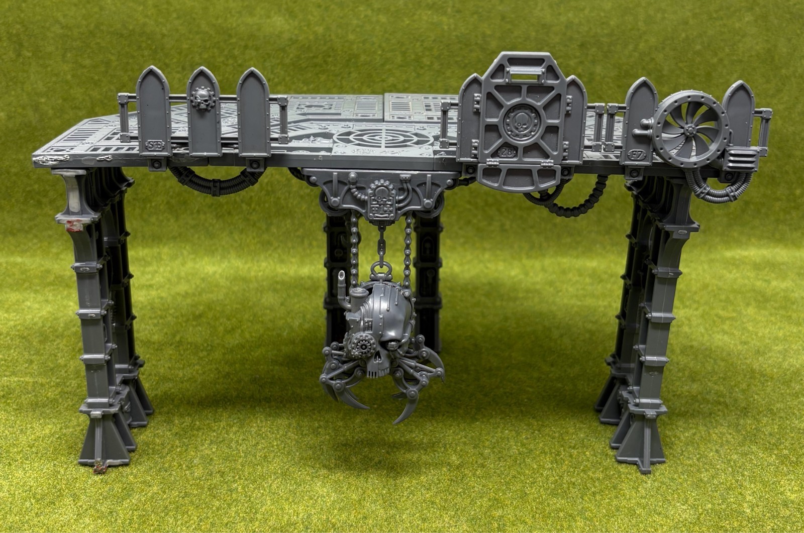 Warhammer 40k: Transterranic Gantries Lot - Plastic Terrain, Unassembled GW